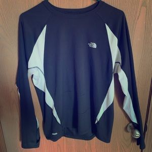 Long sleeve Northface shirt